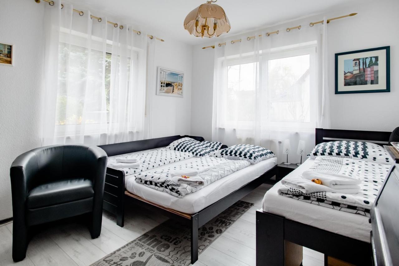 Ruhige Zimmer im Grünen Berlín Exterior foto